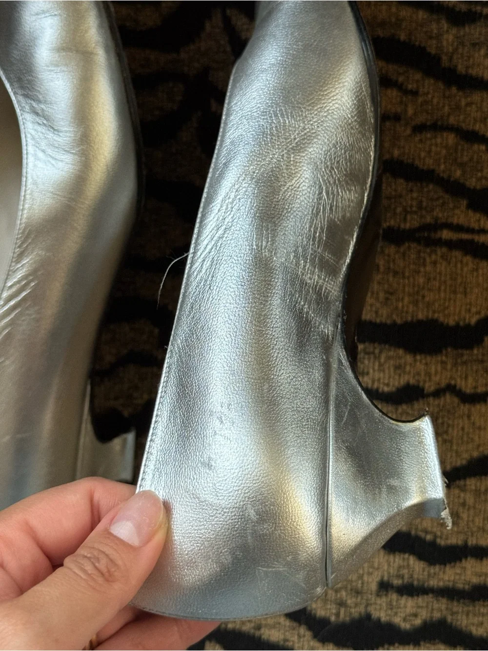 Stuart Weitzman Silver Pointed-Toe Leather Pumps